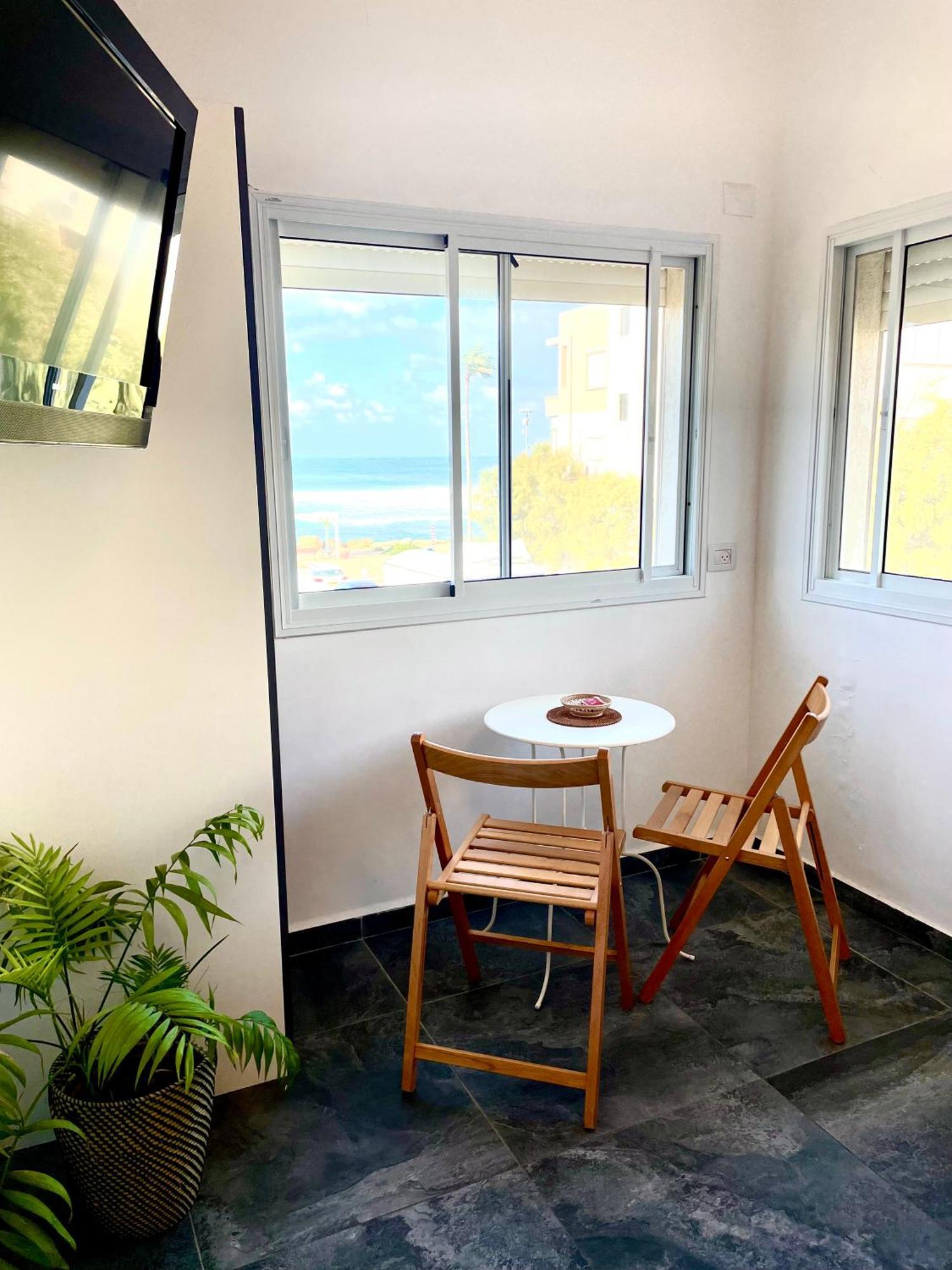 Sea View Cozy Apartment 海法 外观 照片